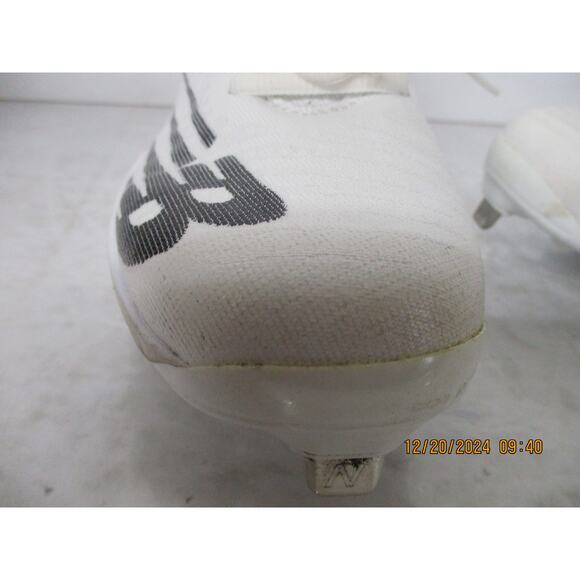 USED  New Balance Men\'s FuelCell 4040 V6 Metal Baseball Shoe, White/Black-SIZE 7 main image 10